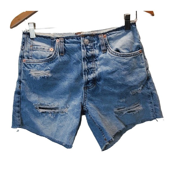 Free People Denim Shorts Size 24 Distressed Cut-offs Button-fly Medium Wash Fade - Picture 1 of 10